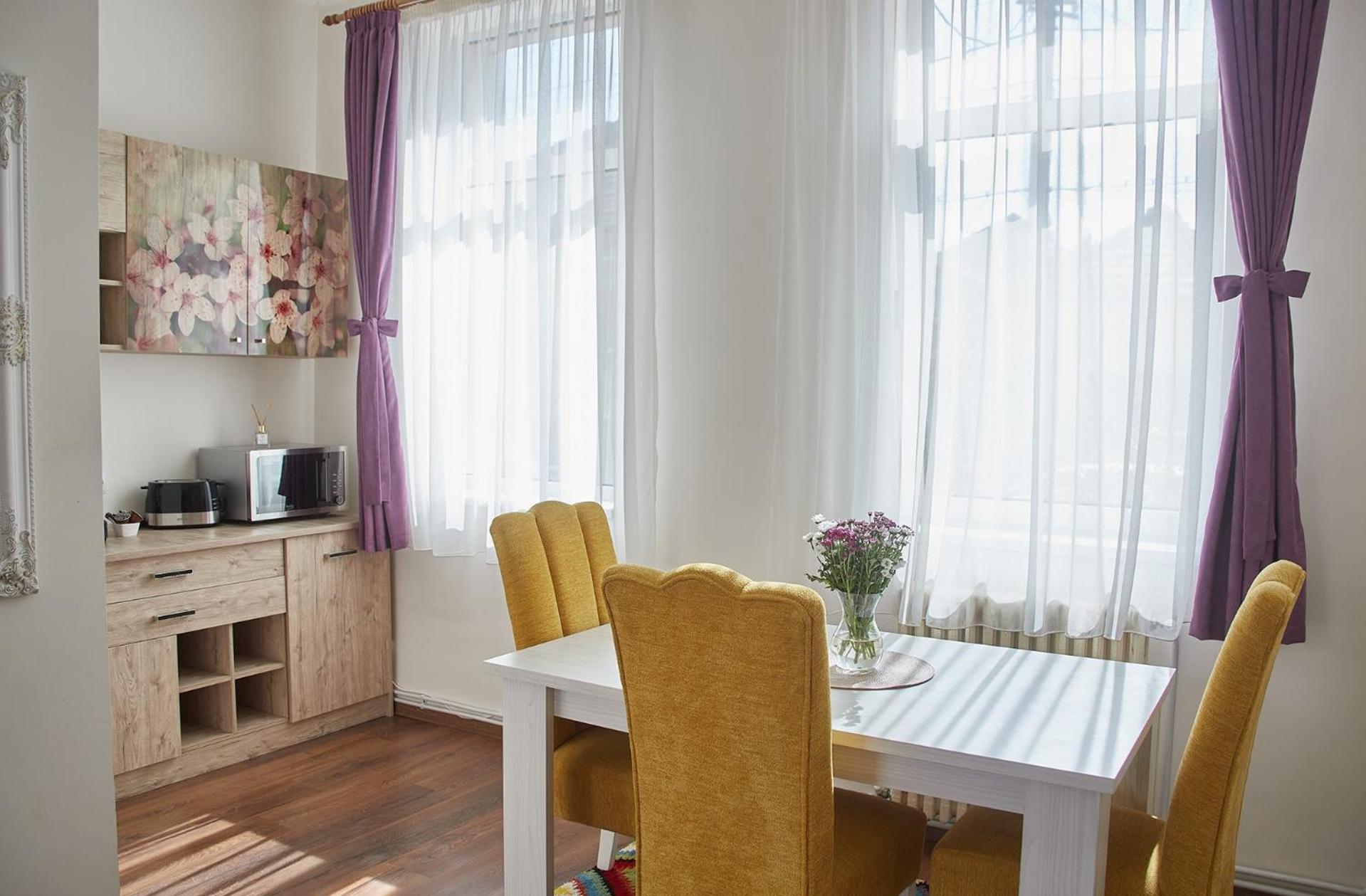 Confort House Plus Alba Iulia Esterno foto