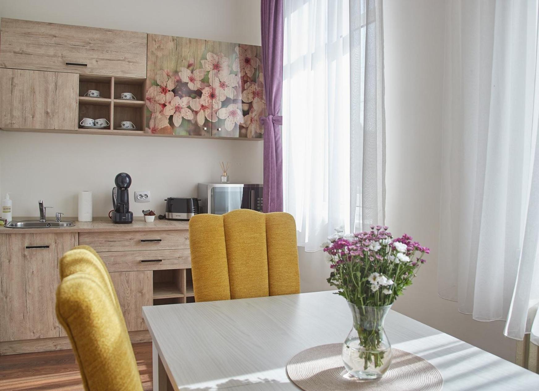 Confort House Plus Alba Iulia Esterno foto