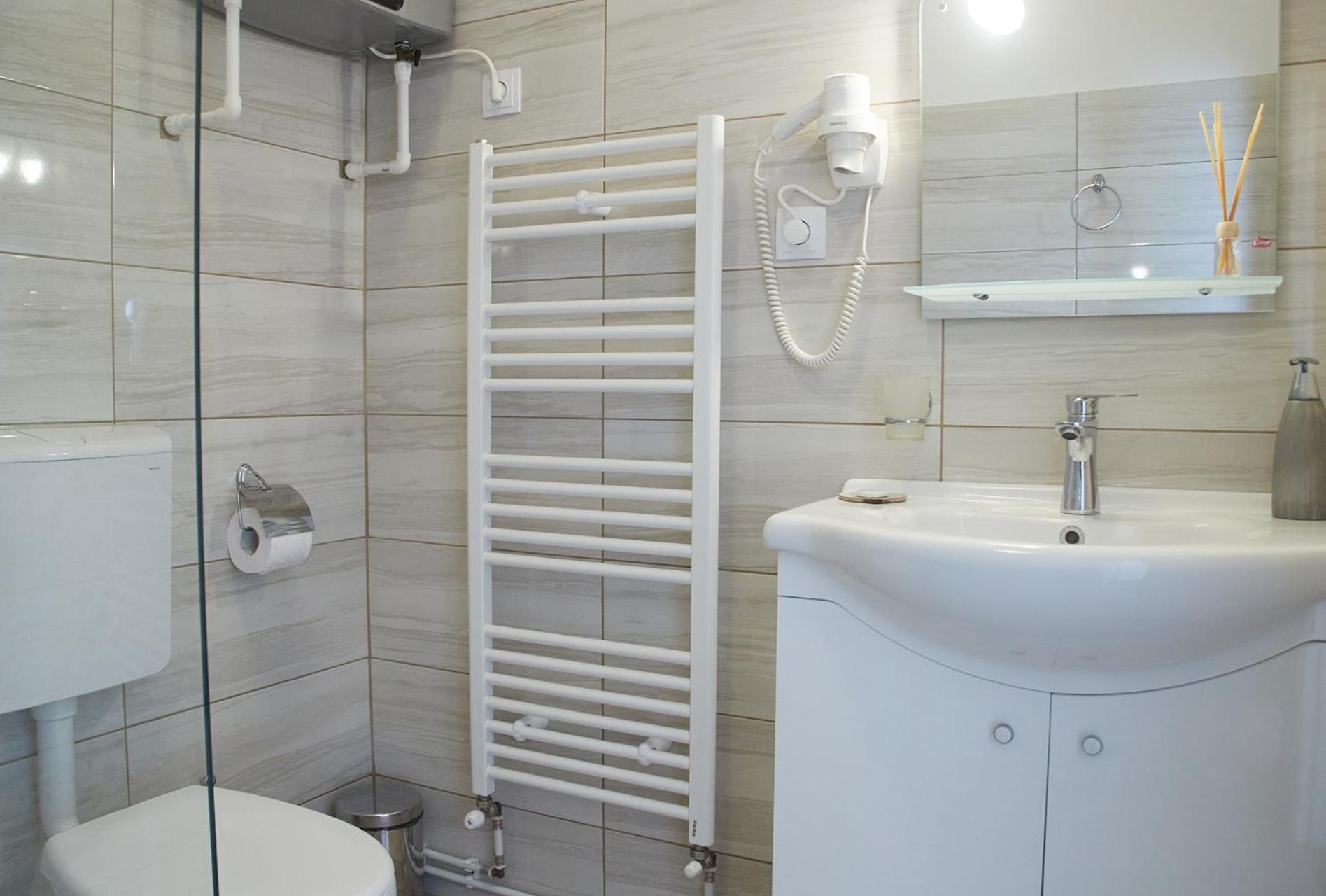 Confort House Plus Alba Iulia Esterno foto